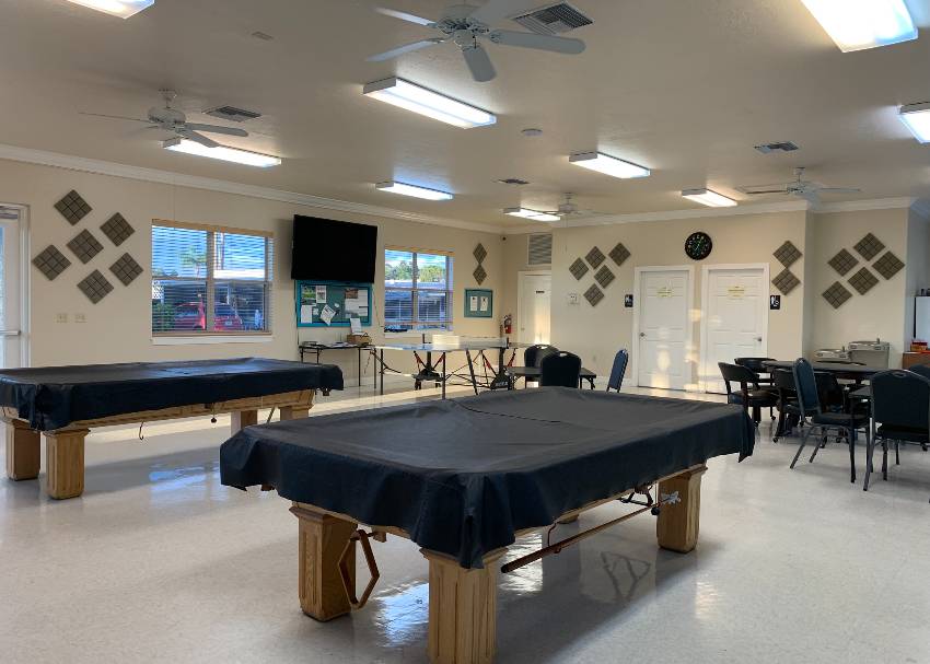 Coach House - Mobile Home Community